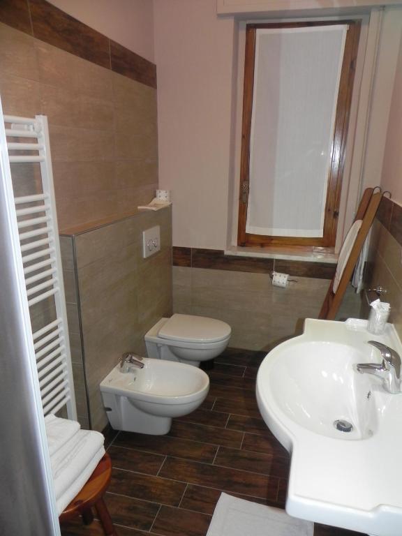 Hotel Trois Etoiles Entracque Pokoj fotografie